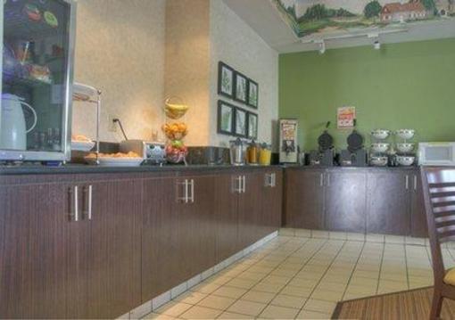 фото отеля Sleep Inn Hanes Mall
