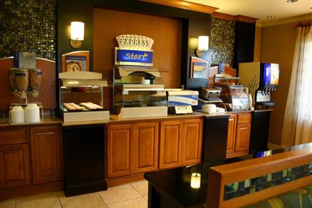 фото отеля Holiday Inn Express Hotel & Suites Bluffton@Hilton Head