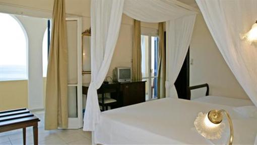фото отеля Aneroussa Beach Hotel