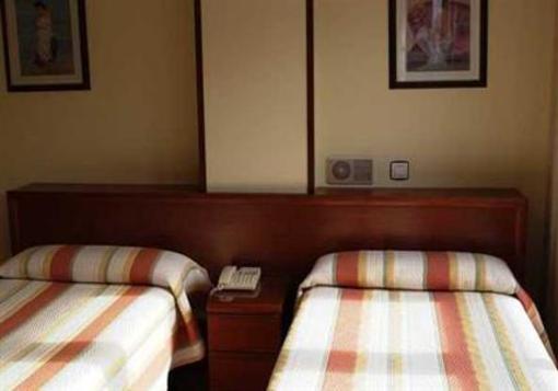 фото отеля San Glorio Hostal