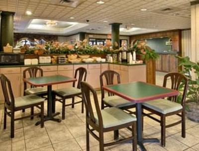 фото отеля Days Inn Fort Campbell