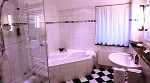 фото отеля Romantik Hotel Ratskeller Wiedenbruck