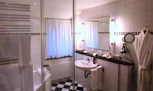 фото отеля Romantik Hotel Ratskeller Wiedenbruck