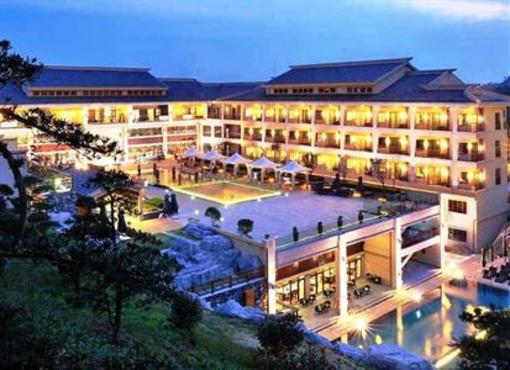 фото отеля Regalia Resort Spa Deqin