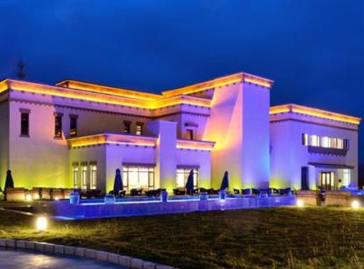 фото отеля Regalia Resort Spa Deqin