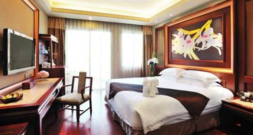 фото отеля Regalia Resort Spa Deqin