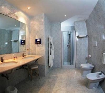 фото отеля Grande Albergo Internazionale Hotel Brindisi