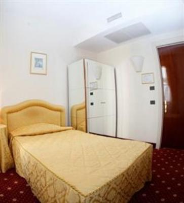 фото отеля Grande Albergo Internazionale Hotel Brindisi