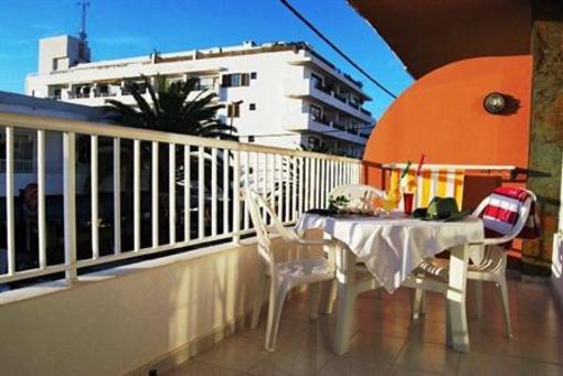 фото отеля Apartamentos Cel Blau