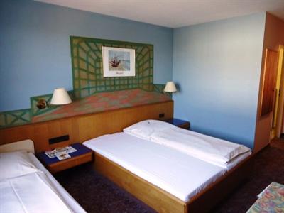 фото отеля Enjoyhotel Garni Korntal