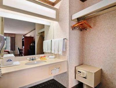 фото отеля Days Inn Forrest City
