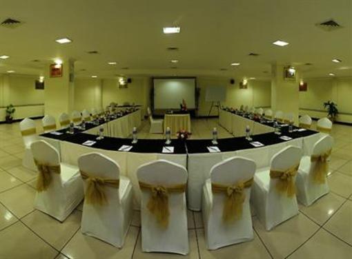 фото отеля Hotel CAG Pride