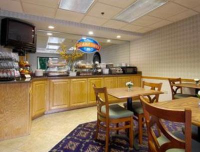 фото отеля Baymont Inn Cherokee Smoky Mountains