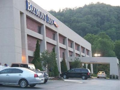 фото отеля Baymont Inn Cherokee Smoky Mountains