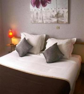 фото отеля Hotel Baryton Saint-Marcel