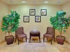 фото отеля Holiday Inn Express Hotel & Suites Porterville