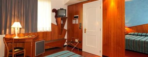 фото отеля Hotel Due Torri Tempesta