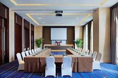фото отеля Wanda Realm Huaian Hotel