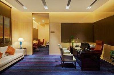 фото отеля Wanda Realm Huaian Hotel