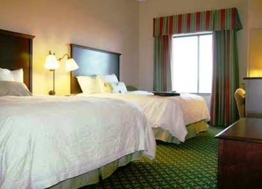 фото отеля Hampton Inn & Suites Minneapolis - St. Paul Airport