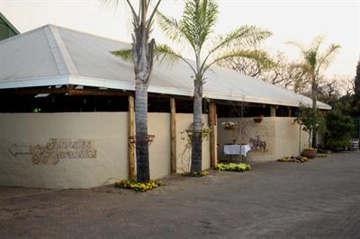 фото отеля Jakaranda Lodge