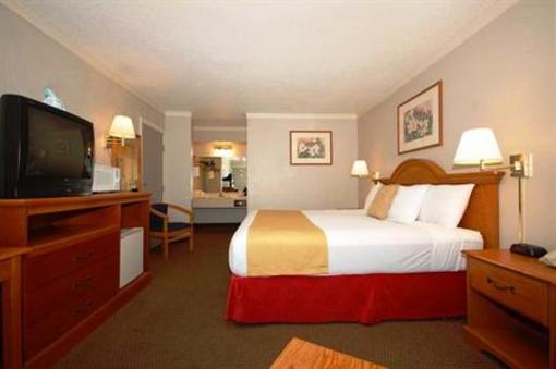 фото отеля Best Western Colony Inn Forrest City