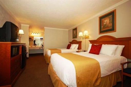 фото отеля Best Western Colony Inn Forrest City