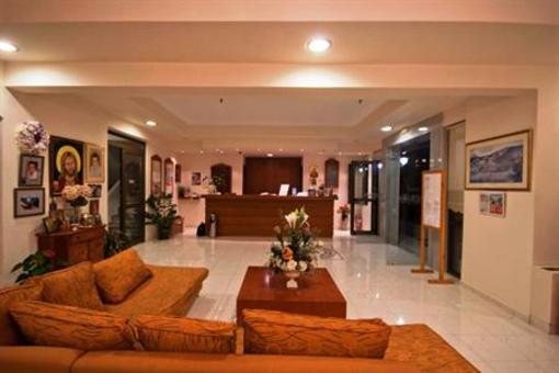фото отеля Marinos Apartments