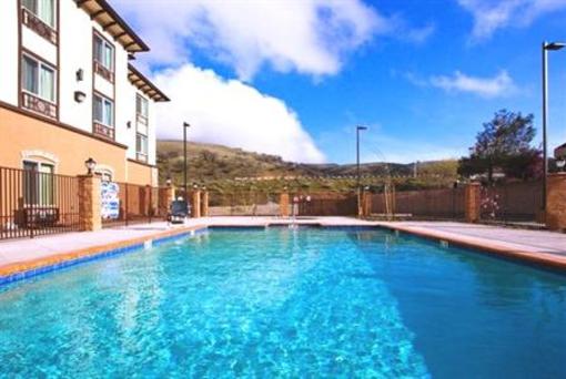 фото отеля Holiday Inn Express Hotel & Suites Frazier Park