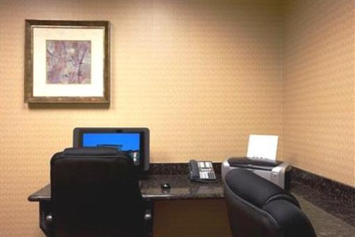фото отеля Holiday Inn Express Hotel & Suites Frazier Park