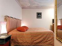 Le Medicis Hotel