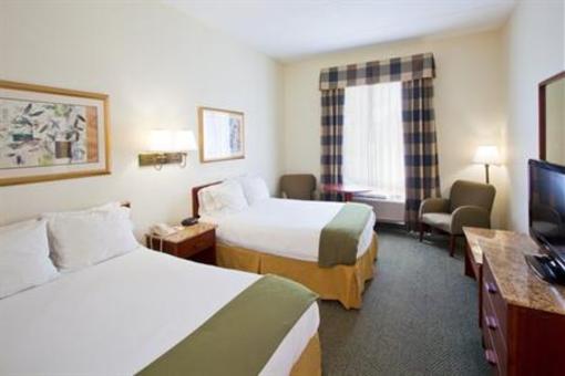 фото отеля Holiday Inn Express Wesley Chapel