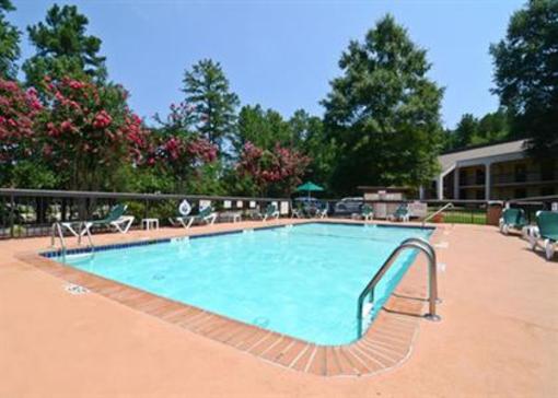 фото отеля Quality Inn Chapel Hill