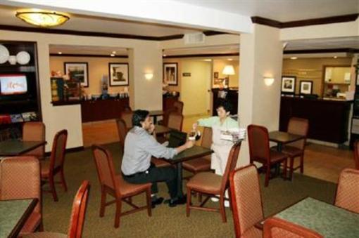 фото отеля Quality Inn Chapel Hill