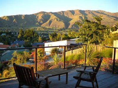 фото отеля Criffel Peak View B&B and Apartment