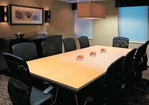 фото отеля Cambria Suites Appleton (Wisconsin)