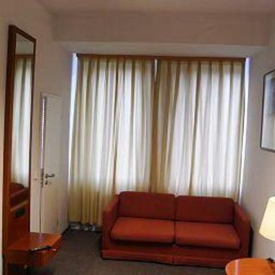 фото отеля Potsdamer Inn