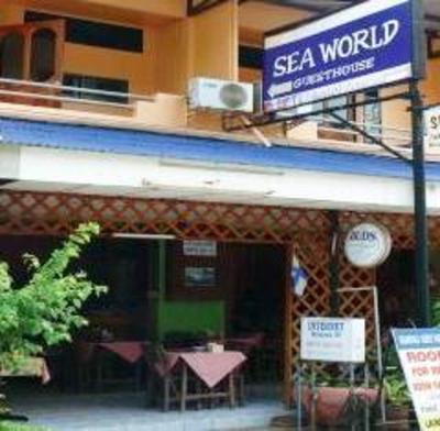 фото отеля Sea World Guesthouse