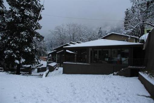 фото отеля Earl's Court Hotel Nainital
