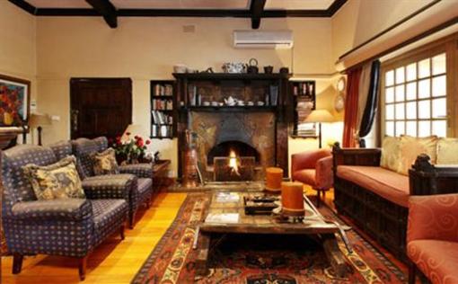 фото отеля Riverside Lodge