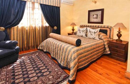 фото отеля Riverside Lodge