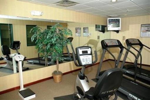фото отеля Country Inn & Suites Harrisonburg