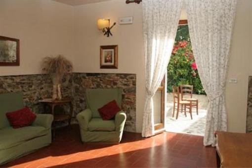 фото отеля Il Caminetto Hotel Portoferraio