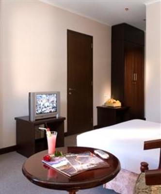 фото отеля Hotel Bukit Indah