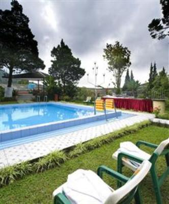 фото отеля Hotel Bukit Indah