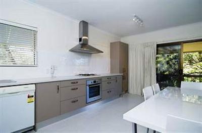 фото отеля Sunseeker Lodge Noosa