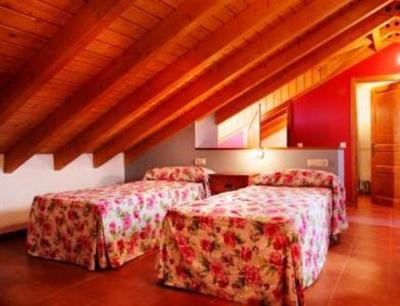 фото отеля Apartamentos Casas Pirineo