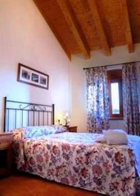 фото отеля Apartamentos Casas Pirineo