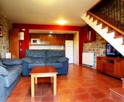 фото отеля Apartamentos Casas Pirineo