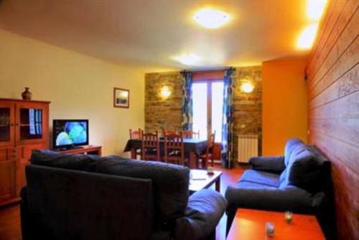 фото отеля Apartamentos Casas Pirineo